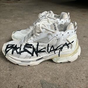 Balenciaga Runner Graffiti Sneaker